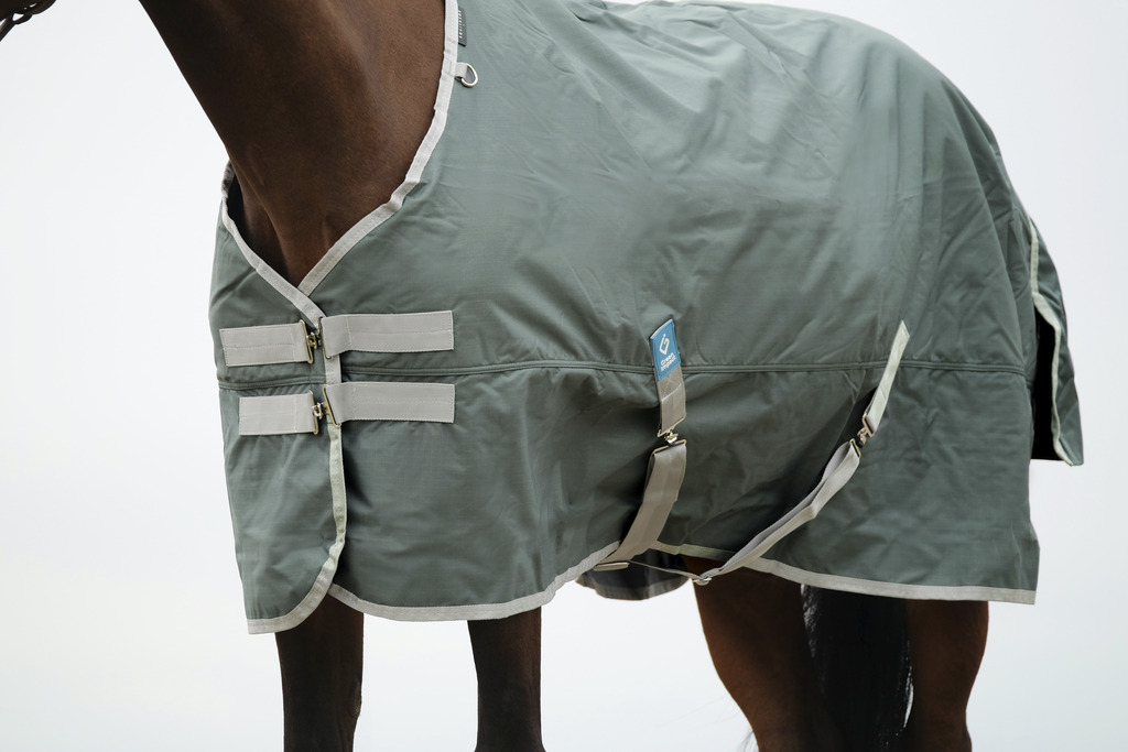 Couverture EQUITHÈME "TYREX 600D", 300G, recyclée