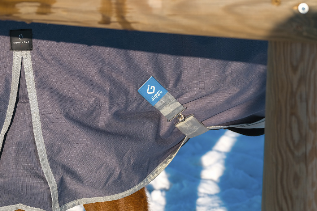 Couverture EQUITHÈME "TYREX 1200D", 150G, recyclée