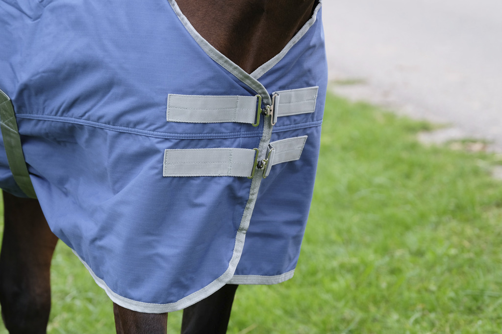 Couverture EQUITHÈME "TYREX 600D", 150G, recyclée