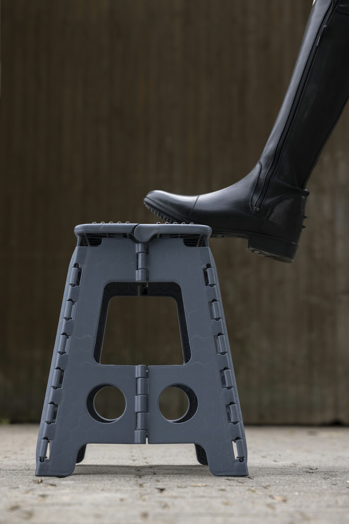 Tabouret-marchepied pliant HIPPOTONIC "Grip"