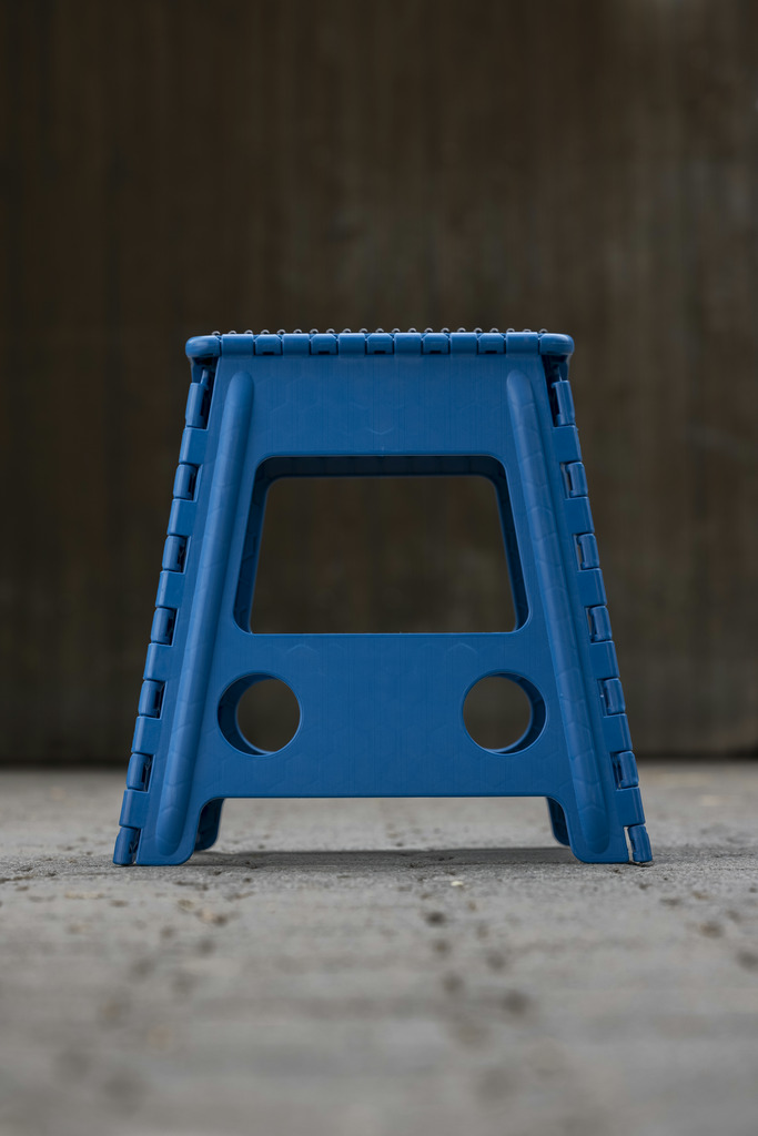 Tabouret-marchepied pliant HIPPOTONIC "Grip"