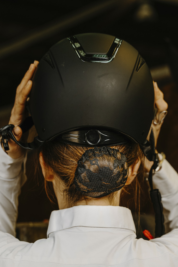 Résille pour cheveux EQUITHEME "Dentelle"