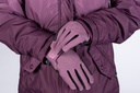 Gants d'hiver enfants HKM Alva, en utilisation avec une tablette