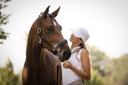 Licol en cuir HKM Glamour, porté par le cheval
