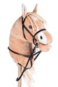 Martingale HKM Kids Hobby Horsing, en utilisation avec le cheval jouet