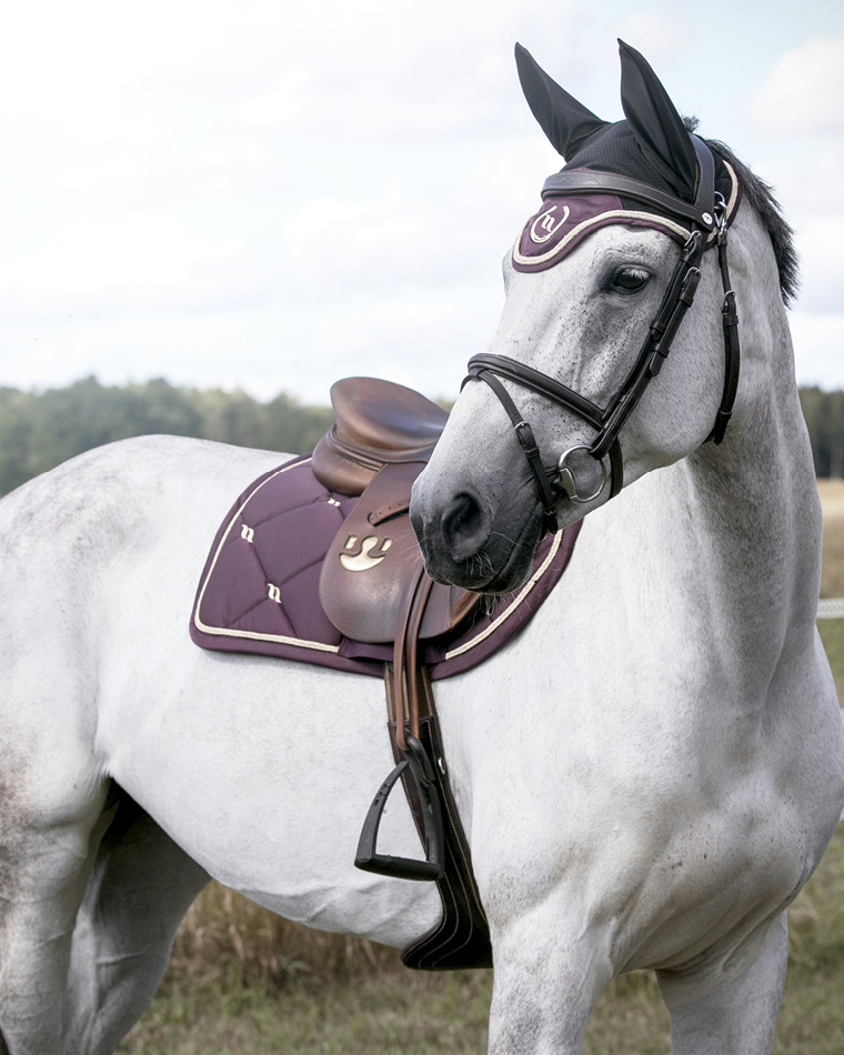 Bonnet chasse-mouches BACK ON TRACK® "Night Collection"