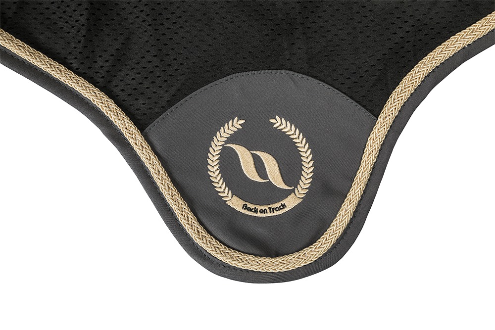 Bonnet chasse-mouches BACK ON TRACK® "Night Collection"