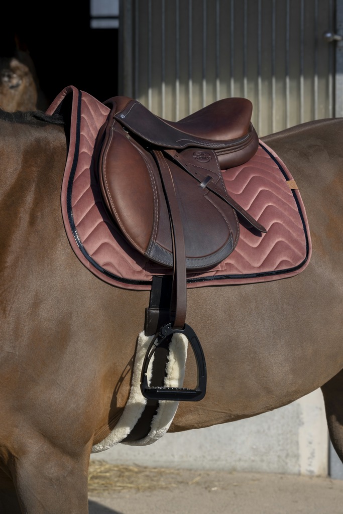 Tapis de selle EQUITHÈME "Glossy"