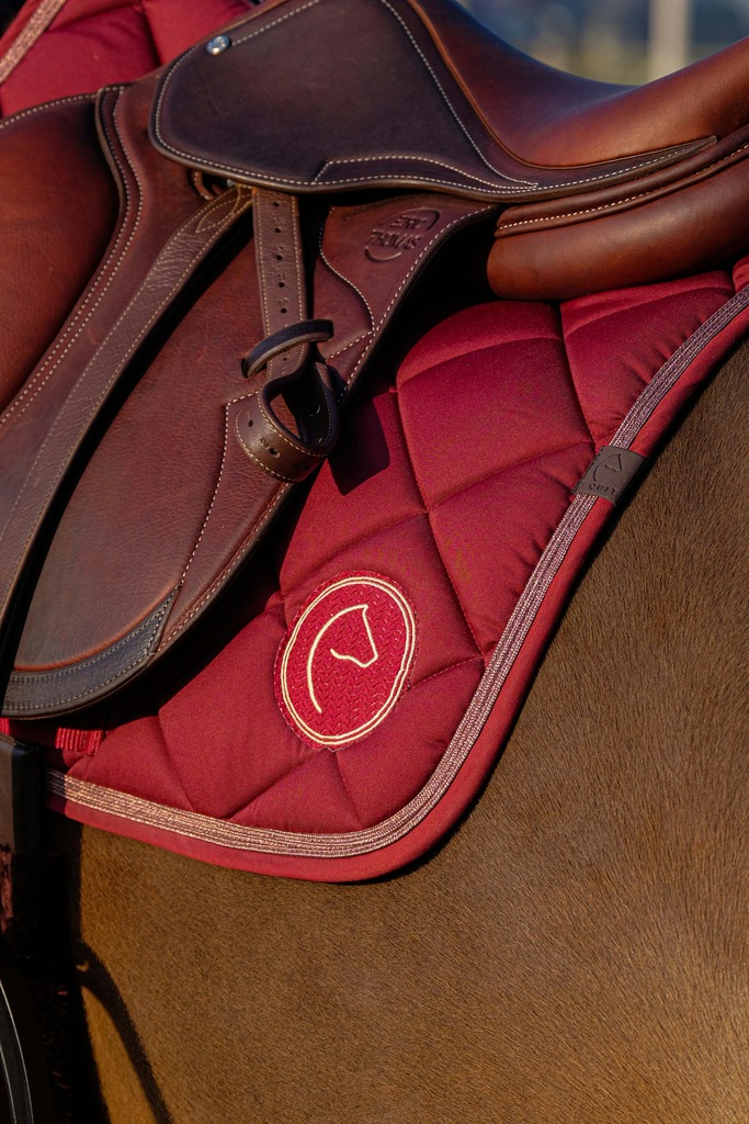 Tapis de selle EQUITHÈME "Badge"