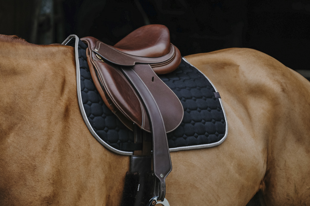 Tapis de selle EQUITHÈME "Orion"