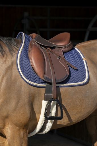 [204766012] Tapis de selle EQUITHÈME "Softy" (Bleu ciel, Cheval, Dressage)