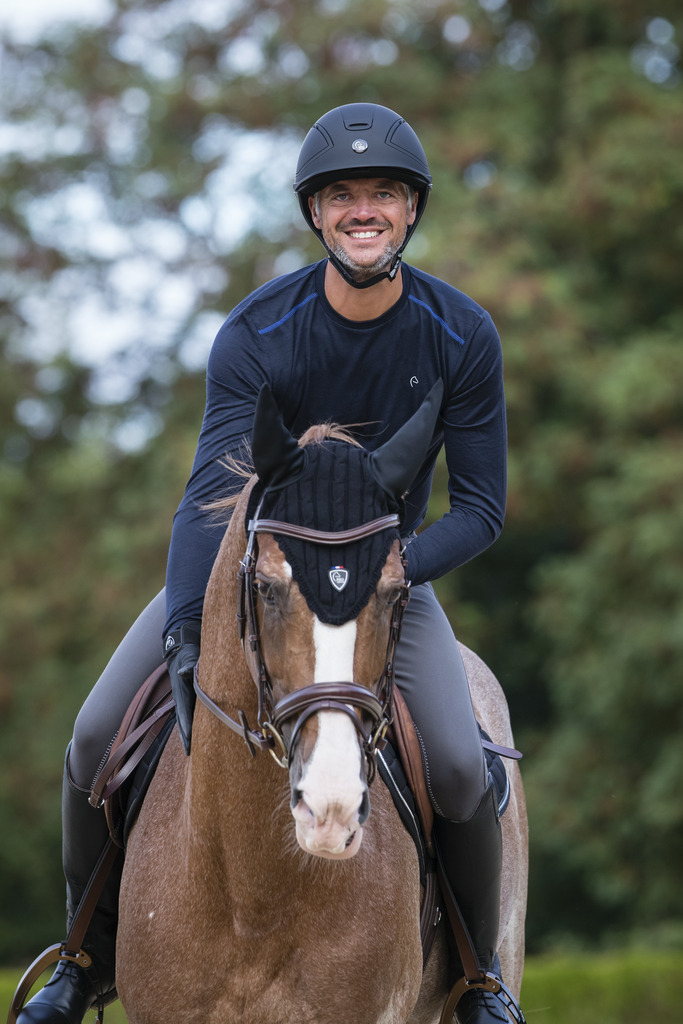 [911951002] Casque PRO SERIES "Hybrid" (L/57-61)