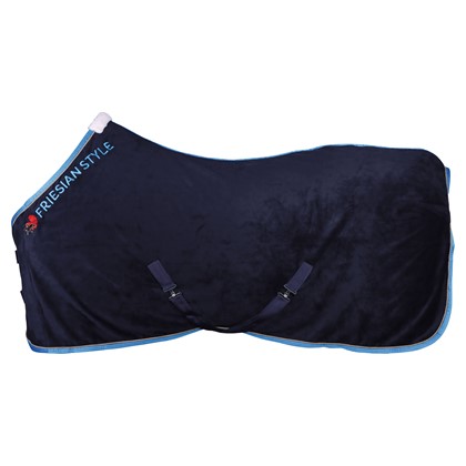 Couverture polaire style frison