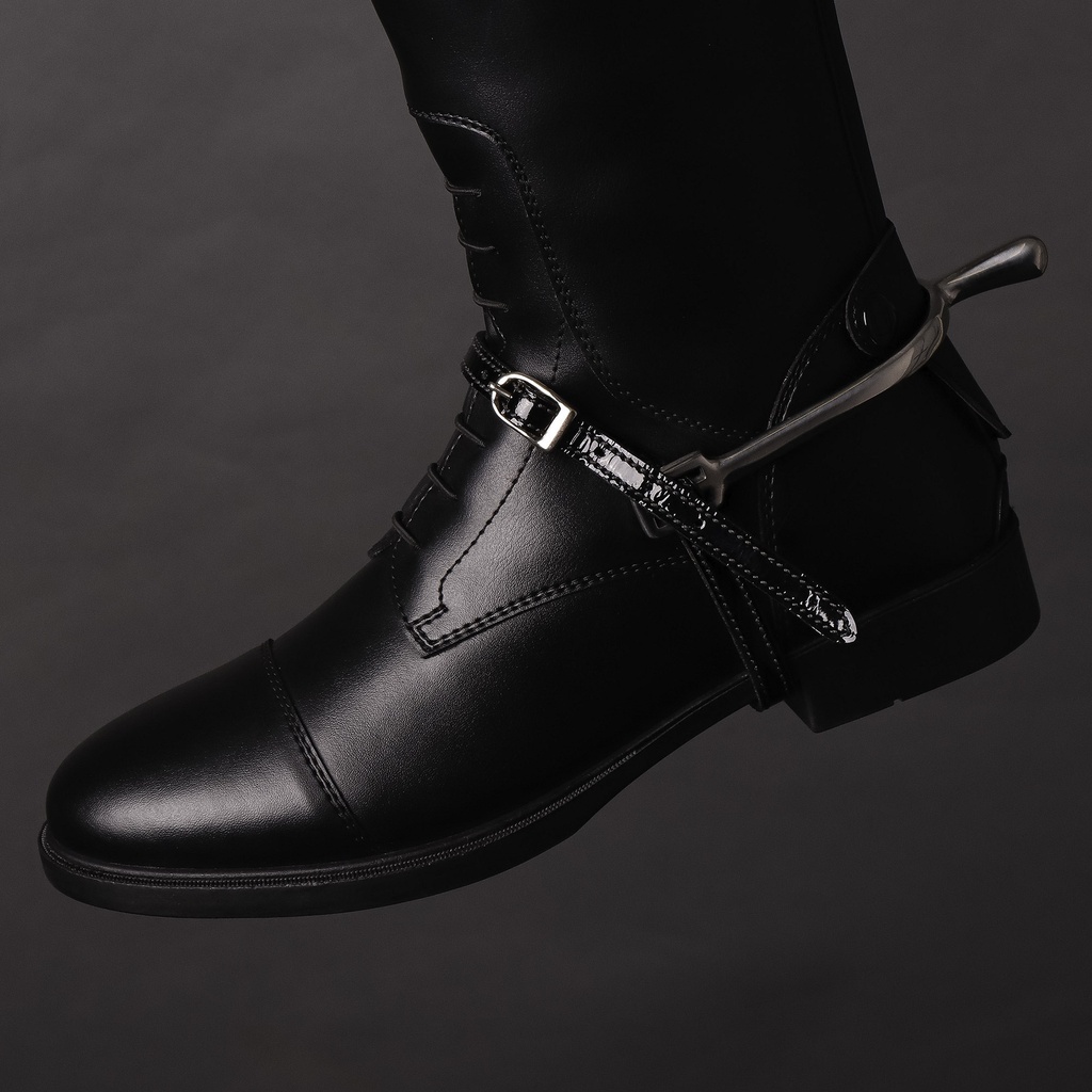 Lanières d'Éperons en Cuir Verni